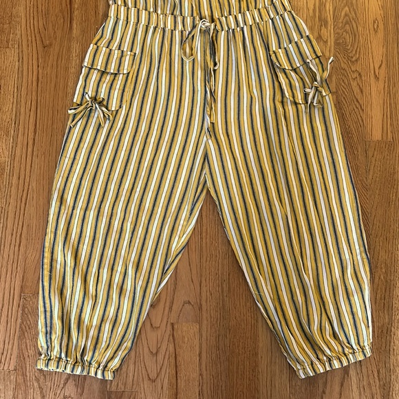 Yellow Striped Sleeveless Tube Top One Piece Outfit Size Large - Picture 6 of 8